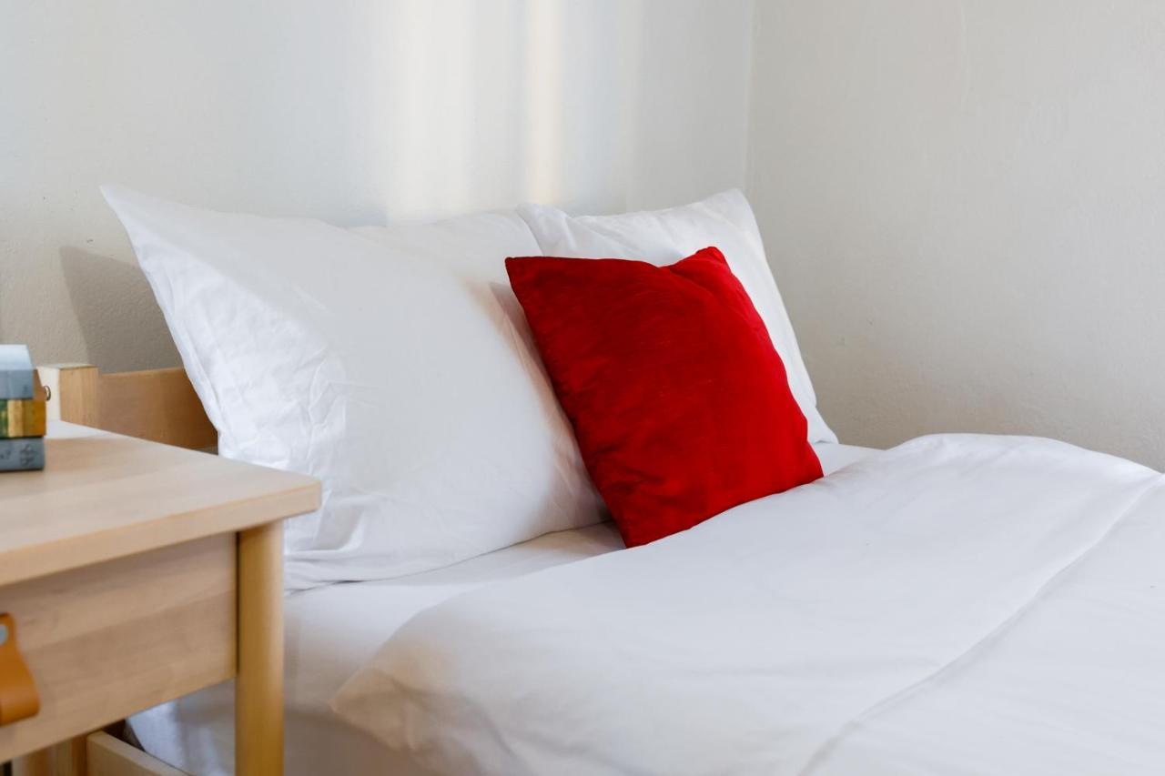 Marta 8 - Centre & Garden Guest house 2*