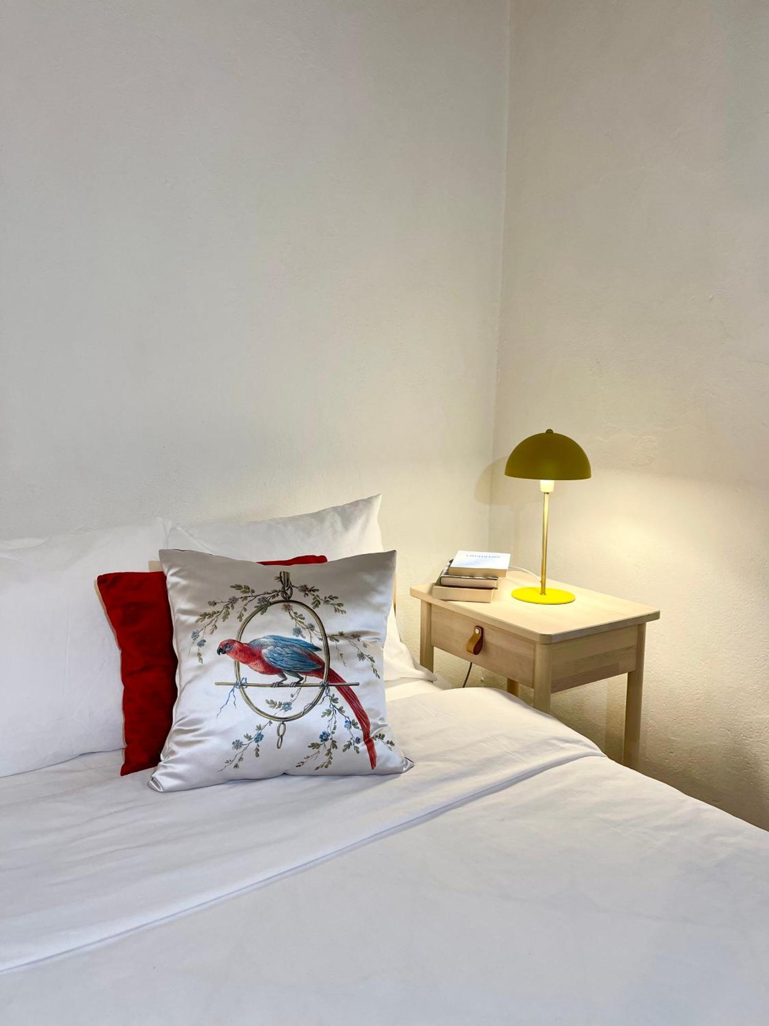 Marta 8 - Centre & Garden Guest house 2*